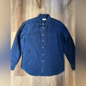 Men’s denim Taylor Stitch button down 100% organic cotton